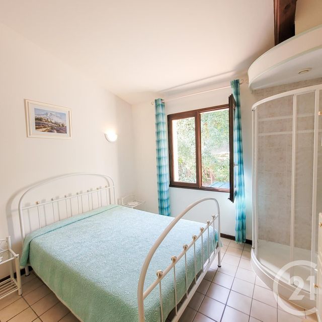 Maison à vendre - 12 pièces - 220 m2 - Cavalaire Sur Mer - 83 - PROVENCE-ALPES-COTE-D-AZUR