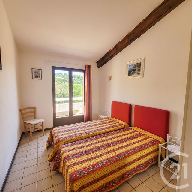 Maison à vendre - 12 pièces - 220 m2 - Cavalaire Sur Mer - 83 - PROVENCE-ALPES-COTE-D-AZUR