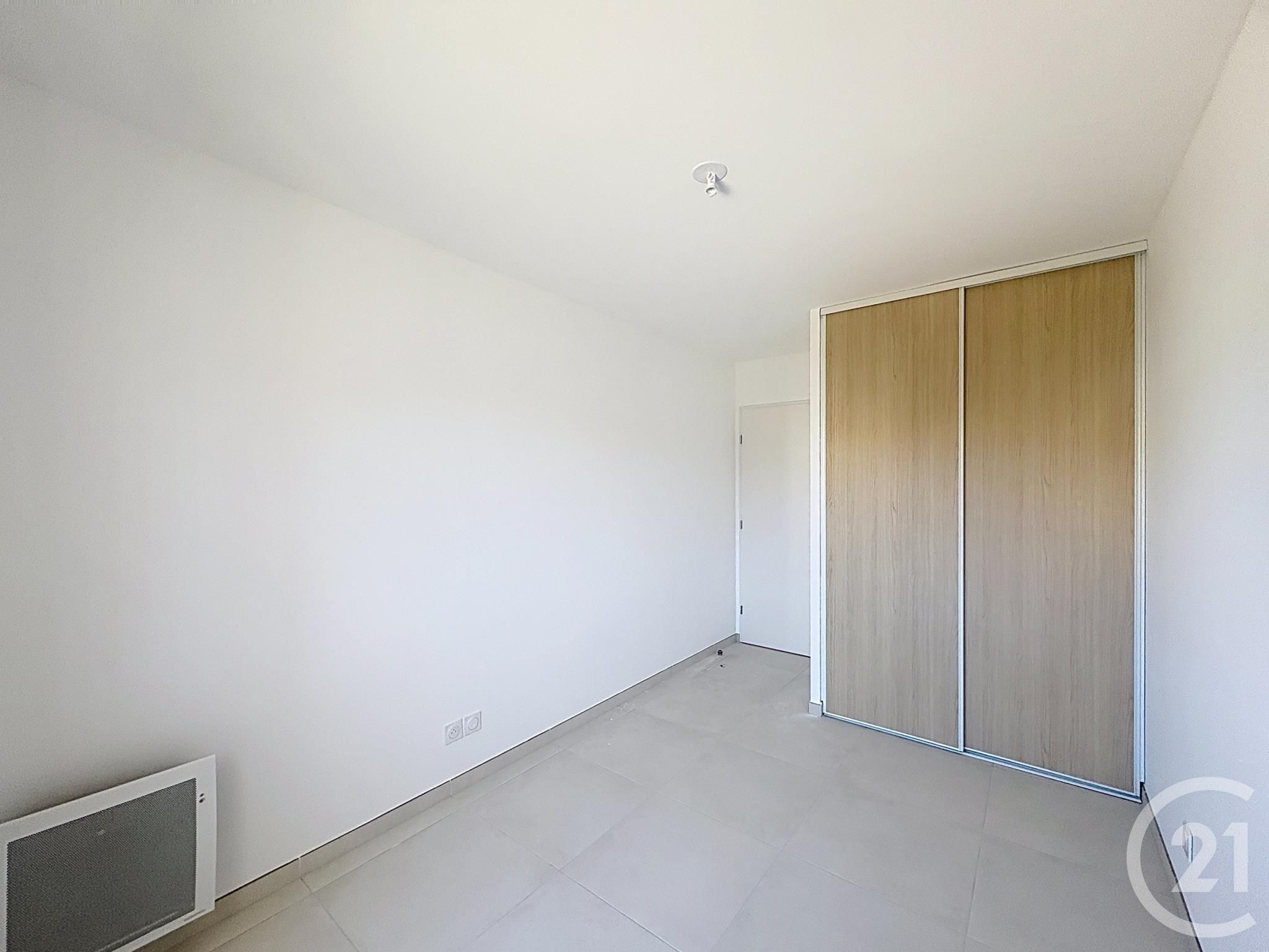 Appartement T4 à vendre - 4 pièces - 87,12 m2 - Cavalaire Sur Mer - 83 - PROVENCE-ALPES-COTE-D-AZUR — 8