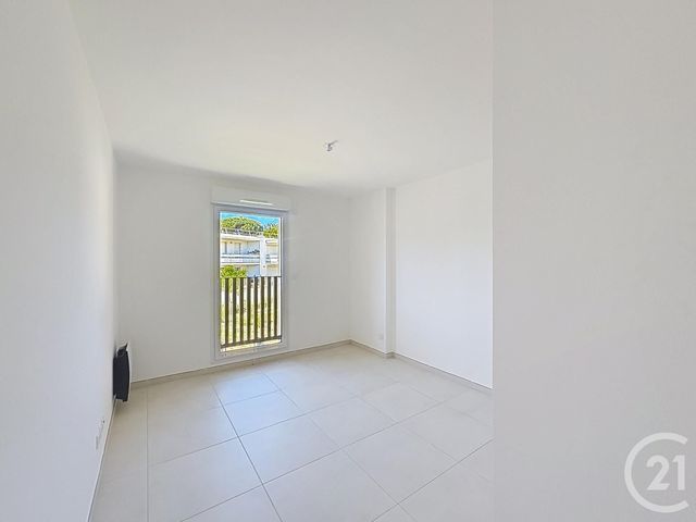 Appartement T4 &agrave; vendre - 4 pi&egrave;ces - 87,12 m2 - Cavalaire Sur Mer - 83 - PROVENCE-ALPES-COTE-D-AZUR