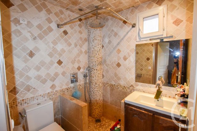 Maison à vendre - 3 pièces - 57 m2 - Cavalaire Sur Mer - 83 - PROVENCE-ALPES-COTE-D-AZUR