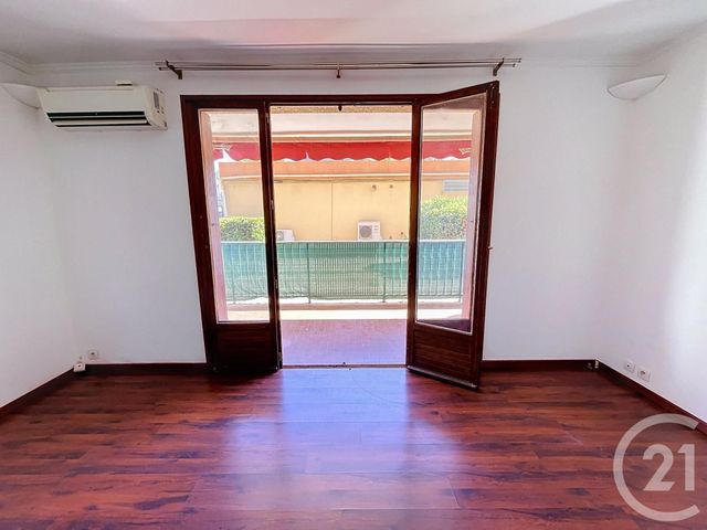 Appartement Studio &agrave; vendre - 1 pi&egrave;ce - 37,41 m2 - Cavalaire Sur Mer - 83 - PROVENCE-ALPES-COTE-D-AZUR
