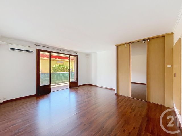 Appartement Studio &agrave; vendre - 1 pi&egrave;ce - 37,41 m2 - Cavalaire Sur Mer - 83 - PROVENCE-ALPES-COTE-D-AZUR