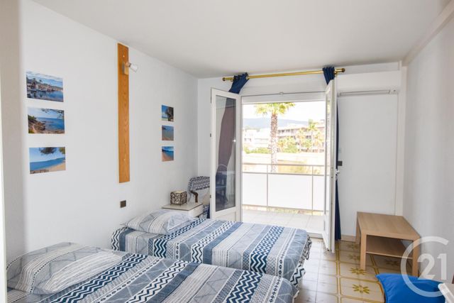 Appartement F2 à vendre - 2 pièces - 49,60 m2 - Cavalaire Sur Mer - 83 - PROVENCE-ALPES-COTE-D-AZUR