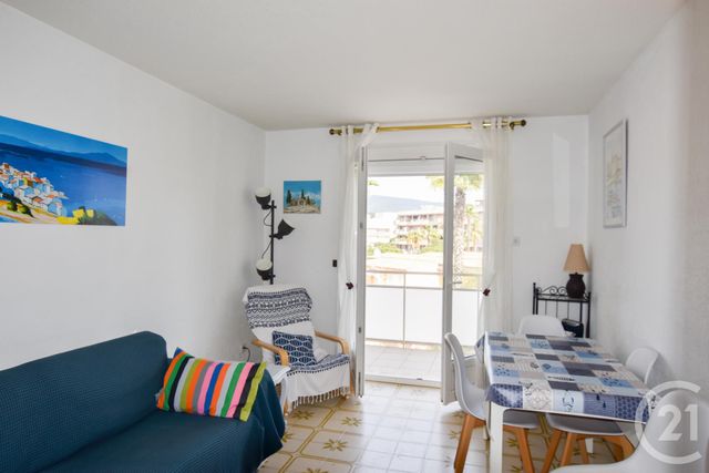 Appartement F2 à vendre - 2 pièces - 49,60 m2 - Cavalaire Sur Mer - 83 - PROVENCE-ALPES-COTE-D-AZUR