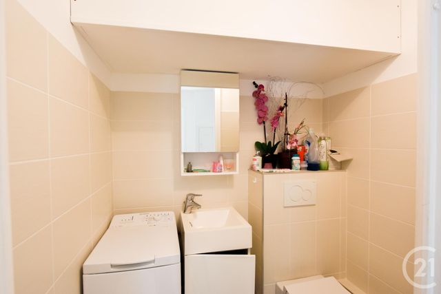 Appartement T3 à vendre - 3 pièces - 79,87 m2 - Cavalaire Sur Mer - 83 - PROVENCE-ALPES-COTE-D-AZUR