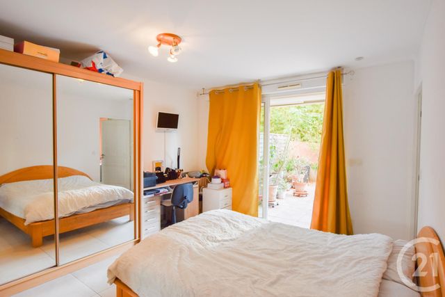 Appartement T3 à vendre - 3 pièces - 79,87 m2 - Cavalaire Sur Mer - 83 - PROVENCE-ALPES-COTE-D-AZUR