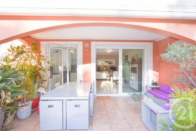 Appartement T3 à vendre - 3 pièces - 79,87 m2 - Cavalaire Sur Mer - 83 - PROVENCE-ALPES-COTE-D-AZUR