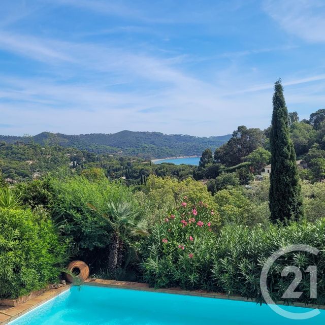 Maison à vendre - 5 pièces - 120 m2 - La Croix Valmer - 83 - PROVENCE-ALPES-COTE-D-AZUR