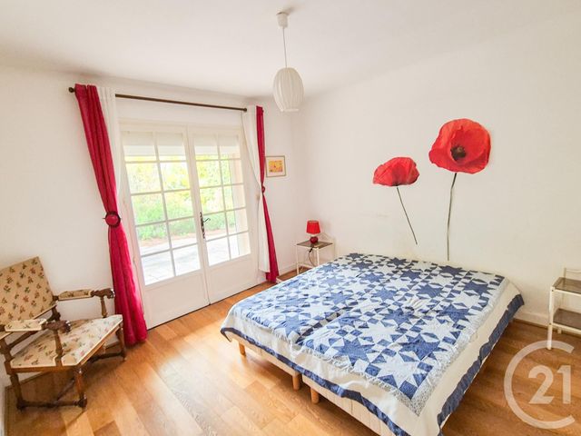 Maison à vendre - 7 pièces - 200 m2 - Cavalaire Sur Mer - 83 - PROVENCE-ALPES-COTE-D-AZUR