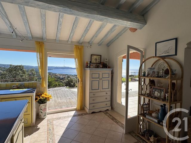 Maison &agrave; vendre - 5 pi&egrave;ces - 150 m2 - Cavalaire Sur Mer - 83 - PROVENCE-ALPES-COTE-D-AZUR