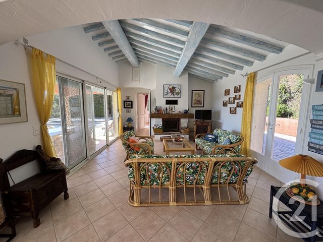 Maison &agrave; vendre - 5 pi&egrave;ces - 150 m2 - Cavalaire Sur Mer - 83 - PROVENCE-ALPES-COTE-D-AZUR