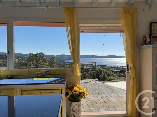 Maison &agrave; vendre - 5 pi&egrave;ces - 150 m2 - Cavalaire Sur Mer - 83 - PROVENCE-ALPES-COTE-D-AZUR