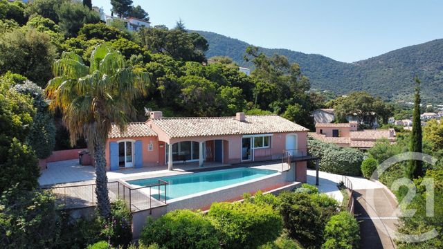Maison &agrave; vendre - 5 pi&egrave;ces - 150 m2 - Cavalaire Sur Mer - 83 - PROVENCE-ALPES-COTE-D-AZUR