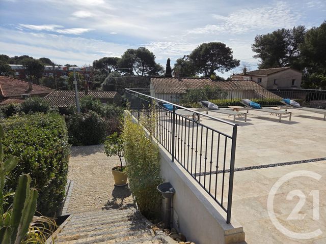 Maison &agrave; vendre - 5 pi&egrave;ces - 120 m2 - Cavalaire Sur Mer - 83 - PROVENCE-ALPES-COTE-D-AZUR