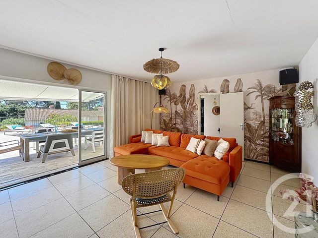 Maison &agrave; vendre - 5 pi&egrave;ces - 137,36 m2 - Cavalaire Sur Mer - 83 - PROVENCE-ALPES-COTE-D-AZUR