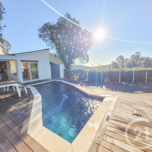 Maison à vendre - 4 pièces - 107 m2 - Cavalaire Sur Mer - 83 - PROVENCE-ALPES-COTE-D-AZUR