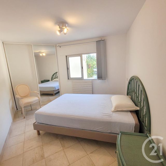 Maison à vendre - 6 pièces - 191 m2 - Cavalaire Sur Mer - 83 - PROVENCE-ALPES-COTE-D-AZUR