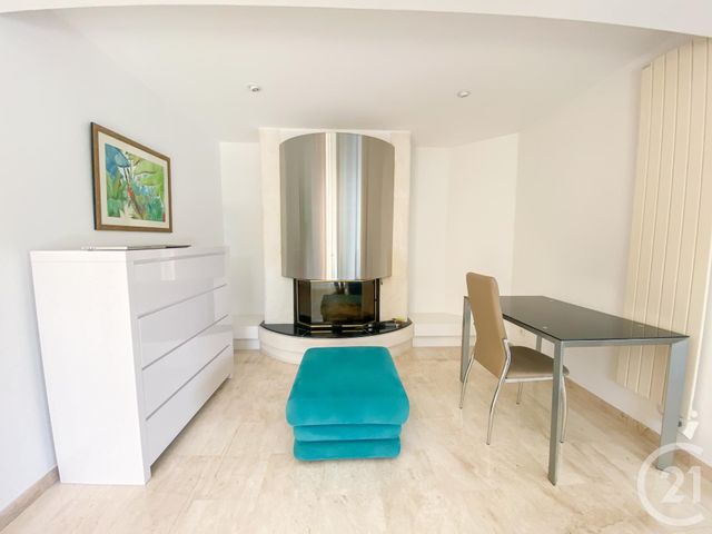 Maison à vendre - 6 pièces - 191 m2 - Cavalaire Sur Mer - 83 - PROVENCE-ALPES-COTE-D-AZUR