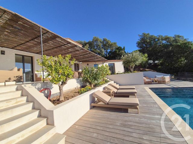 Maison &agrave; vendre - 6 pi&egrave;ces - 210 m2 - Cavalaire Sur Mer - 83 - PROVENCE-ALPES-COTE-D-AZUR