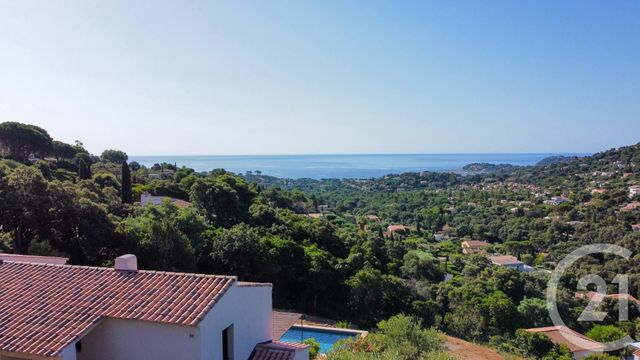 Maison &agrave; vendre - 6 pi&egrave;ces - 210 m2 - Cavalaire Sur Mer - 83 - PROVENCE-ALPES-COTE-D-AZUR