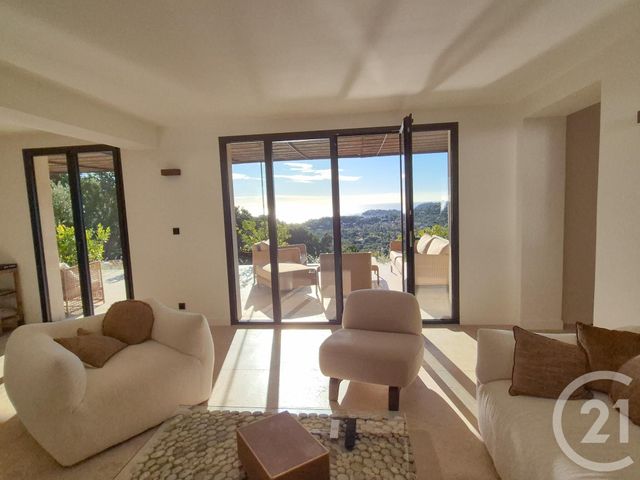 Maison &agrave; vendre - 6 pi&egrave;ces - 210 m2 - Cavalaire Sur Mer - 83 - PROVENCE-ALPES-COTE-D-AZUR