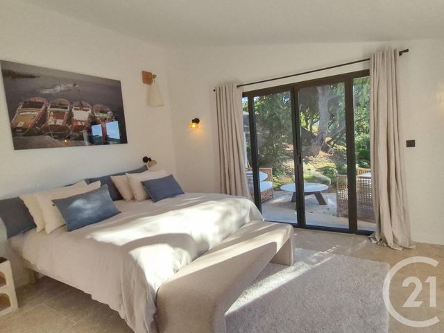 Maison &agrave; vendre - 6 pi&egrave;ces - 210 m2 - Cavalaire Sur Mer - 83 - PROVENCE-ALPES-COTE-D-AZUR
