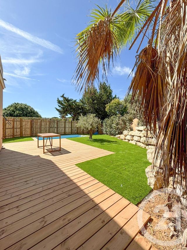 Appartement F3 à vendre - 3 pièces - 97,18 m2 - Cavalaire Sur Mer - 83 - PROVENCE-ALPES-COTE-D-AZUR