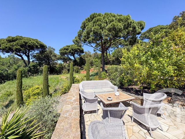 Maison à vendre - 6 pièces - 261 m2 - La Croix Valmer - 83 - PROVENCE-ALPES-COTE-D-AZUR