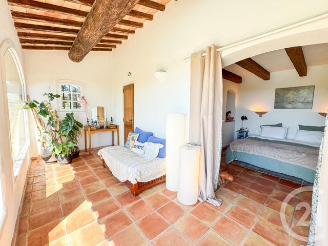 Maison à vendre - 6 pièces - 261 m2 - La Croix Valmer - 83 - PROVENCE-ALPES-COTE-D-AZUR