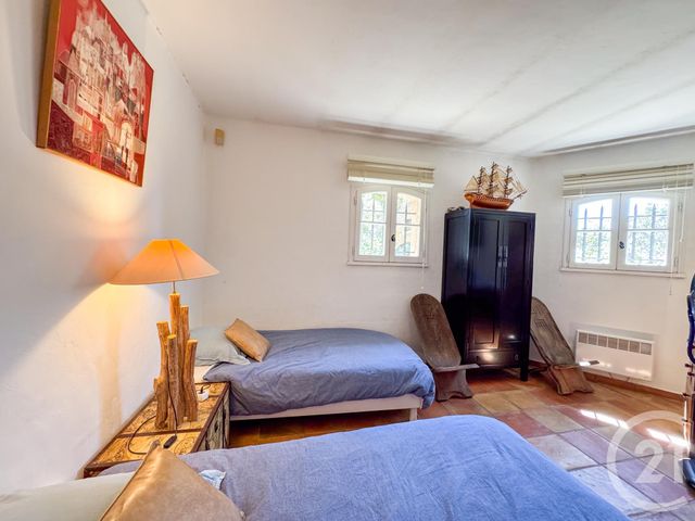 Maison à vendre - 6 pièces - 261 m2 - La Croix Valmer - 83 - PROVENCE-ALPES-COTE-D-AZUR