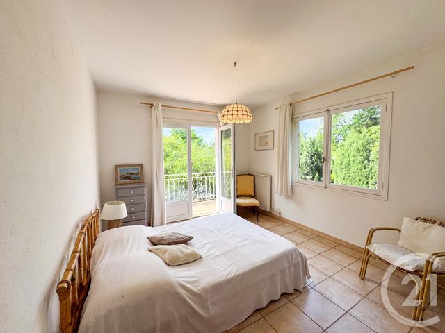 Maison à vendre - 5 pièces - 121 m2 - La Croix Valmer - 83 - PROVENCE-ALPES-COTE-D-AZUR