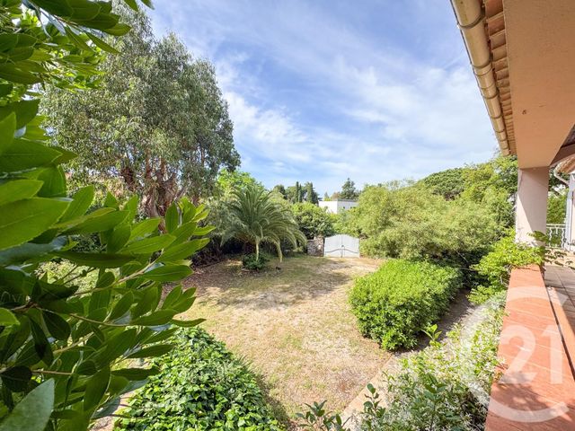 Maison à vendre - 5 pièces - 121 m2 - La Croix Valmer - 83 - PROVENCE-ALPES-COTE-D-AZUR