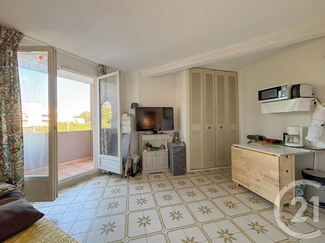 Appartement Studio à vendre - 1 pièce - 22,52 m2 - Cavalaire Sur Mer - 83 - PROVENCE-ALPES-COTE-D-AZUR
