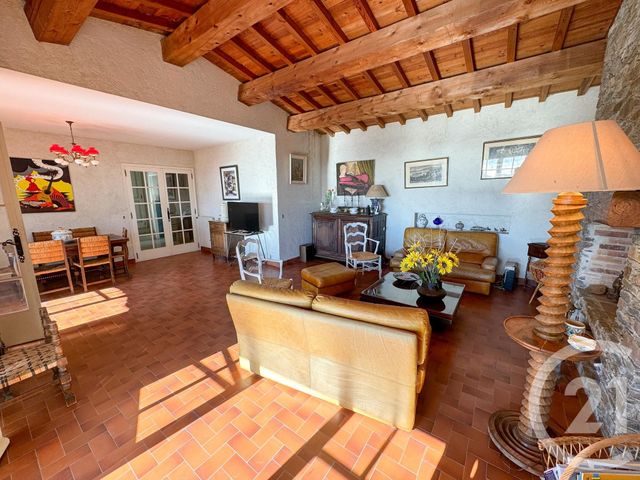 Maison à vendre - 5 pièces - 180 m2 - Cavalaire Sur Mer - 83 - PROVENCE-ALPES-COTE-D-AZUR