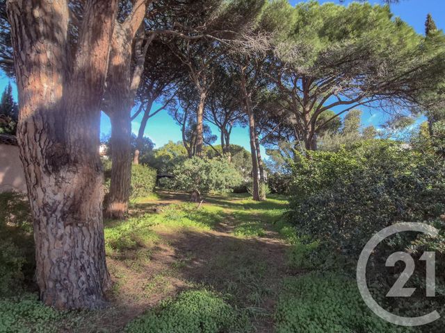 Maison à vendre - 6 pièces - 150 m2 - Cavalaire Sur Mer - 83 - PROVENCE-ALPES-COTE-D-AZUR