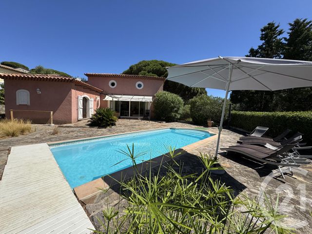 Maison à vendre - 6 pièces - 150 m2 - Cavalaire Sur Mer - 83 - PROVENCE-ALPES-COTE-D-AZUR