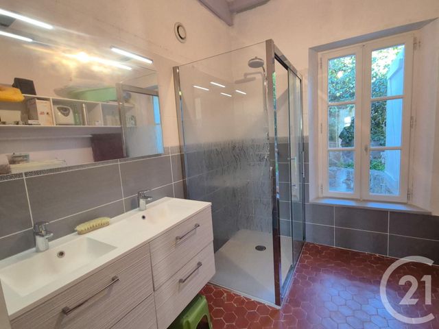 Maison à vendre - 6 pièces - 150 m2 - Cavalaire Sur Mer - 83 - PROVENCE-ALPES-COTE-D-AZUR