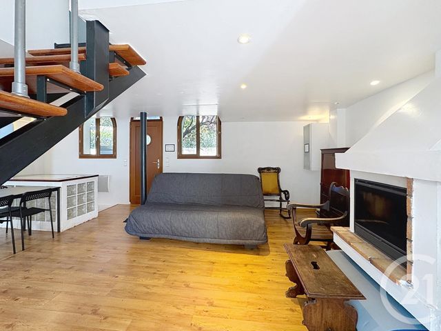 Maison à vendre - 4 pièces - 81,11 m2 - Cavalaire Sur Mer - 83 - PROVENCE-ALPES-COTE-D-AZUR