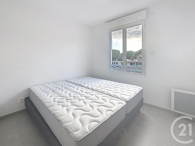 Appartement T4 à vendre - 4 pièces - 88,40 m2 - Cavalaire Sur Mer - 83 - PROVENCE-ALPES-COTE-D-AZUR