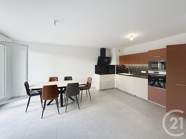 Appartement T4 à vendre - 4 pièces - 88,40 m2 - Cavalaire Sur Mer - 83 - PROVENCE-ALPES-COTE-D-AZUR