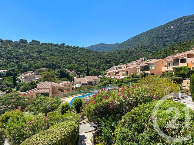 Appartement T2 à vendre - 2 pièces - 41,49 m2 - Cavalaire Sur Mer - 83 - PROVENCE-ALPES-COTE-D-AZUR