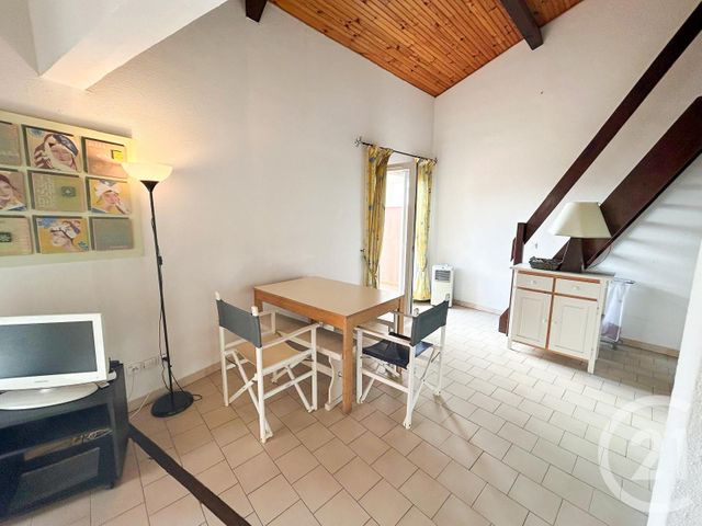 Appartement T2 à vendre - 2 pièces - 45,28 m2 - Cavalaire Sur Mer - 83 - PROVENCE-ALPES-COTE-D-AZUR