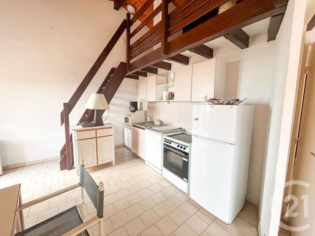 Appartement T2 à vendre - 2 pièces - 45,28 m2 - Cavalaire Sur Mer - 83 - PROVENCE-ALPES-COTE-D-AZUR