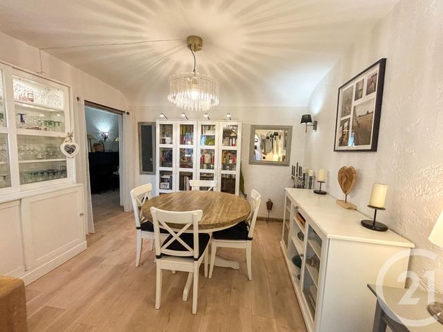 Appartement T3 à vendre - 3 pièces - 91,46 m2 - Cavalaire Sur Mer - 83 - PROVENCE-ALPES-COTE-D-AZUR
