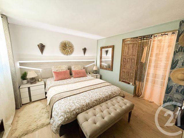 Appartement T3 à vendre - 3 pièces - 91,46 m2 - Cavalaire Sur Mer - 83 - PROVENCE-ALPES-COTE-D-AZUR