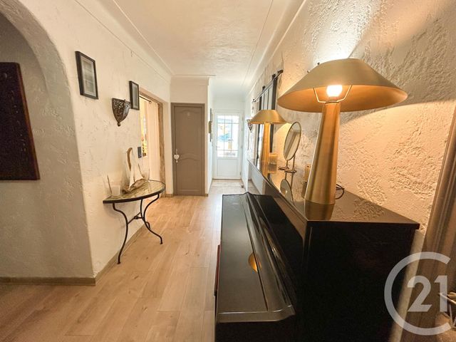 Appartement T3 à vendre - 3 pièces - 91,46 m2 - Cavalaire Sur Mer - 83 - PROVENCE-ALPES-COTE-D-AZUR