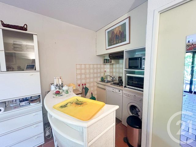 Appartement Studio Cabine à vendre - 1 pièce - 30,49 m2 - Cavalaire Sur Mer - 83 - PROVENCE-ALPES-COTE-D-AZUR