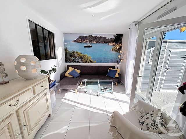 Appartement F3 à vendre - 3 pièces - 55,01 m2 - Cavalaire Sur Mer - 83 - PROVENCE-ALPES-COTE-D-AZUR
