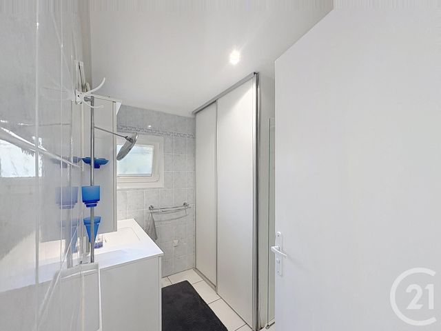 Appartement F3 à vendre - 3 pièces - 55,01 m2 - Cavalaire Sur Mer - 83 - PROVENCE-ALPES-COTE-D-AZUR